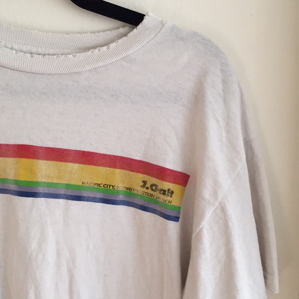 brandy rainbow tee - Picture 2 of 3